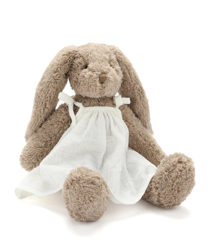 Nana Huchy - Mrs Honey Bunny White